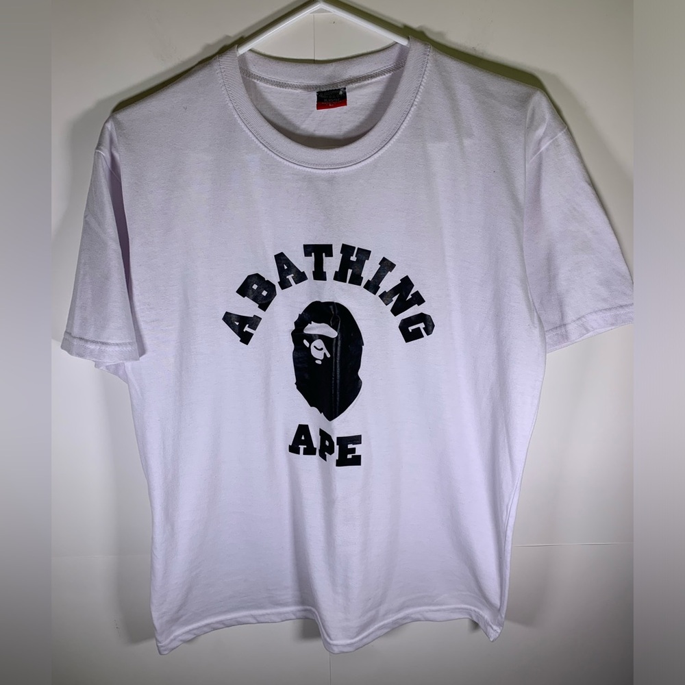 Bootleg bape logo tee